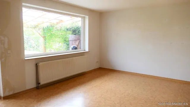 Familienglück in ruhiger Wohnlage – Moderne Doppelhaushälfte bei Oldenburg