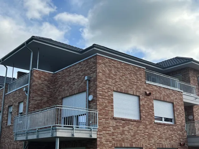 Funkelnagelneu! Großzügige Seniorenwohnung mit Dachterrasse!