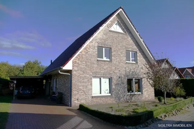 Modernes Wohnen mit viel Freiraum – Familienhaus in Werpeloh, provisionsfrei