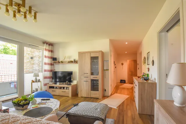 Provisionsfrei! Perfekte Kapitalanlage: Barrierefreie mod. 2 Zi. OG-Wohnung im Herzen von Schortens