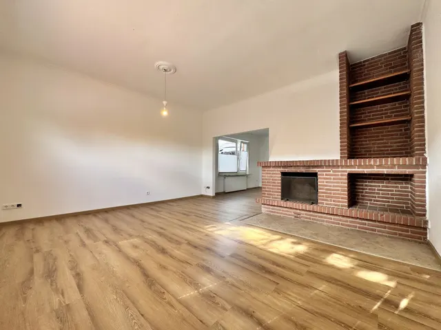 Wohnzimmer linke Hausseite