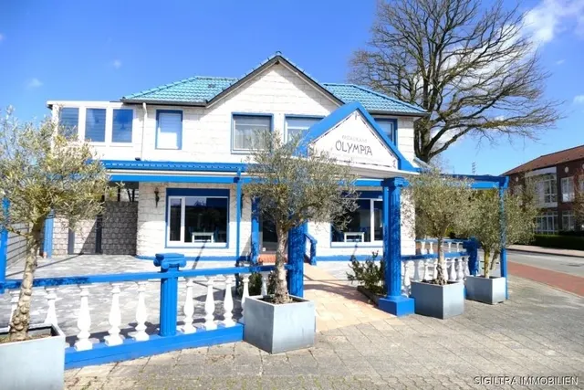 Startklar: Voll ausgestattetes Restaurant mit Wohnungen und Einnahmenpotenzial in Dörpen