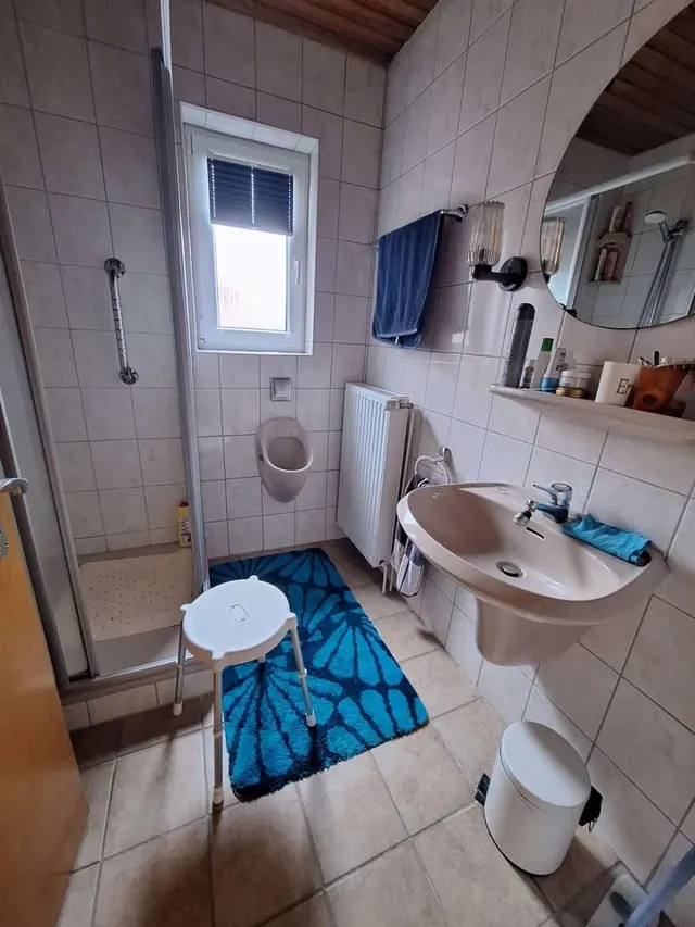 Badezimmer EG