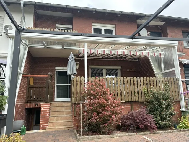 überdachte Terrasse