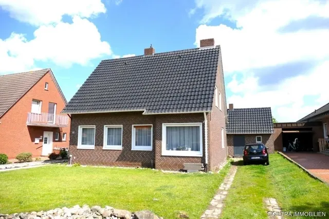 Solides Einfamilienhaus mit Entwicklungspotential in ruhiger Siedlungslage - Provisionsfrei