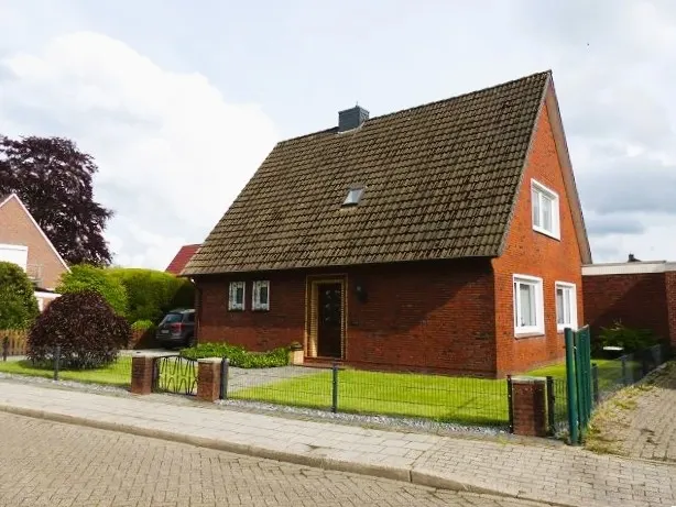 Straßenansicht