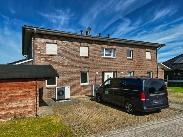 Energieeffizienzklasse A+! Modernisierte 3-Zimmer-Wohnung mit Garten und Terrasse!