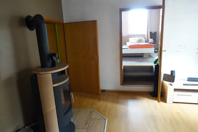 Wohnzimmer mit Kaminofen