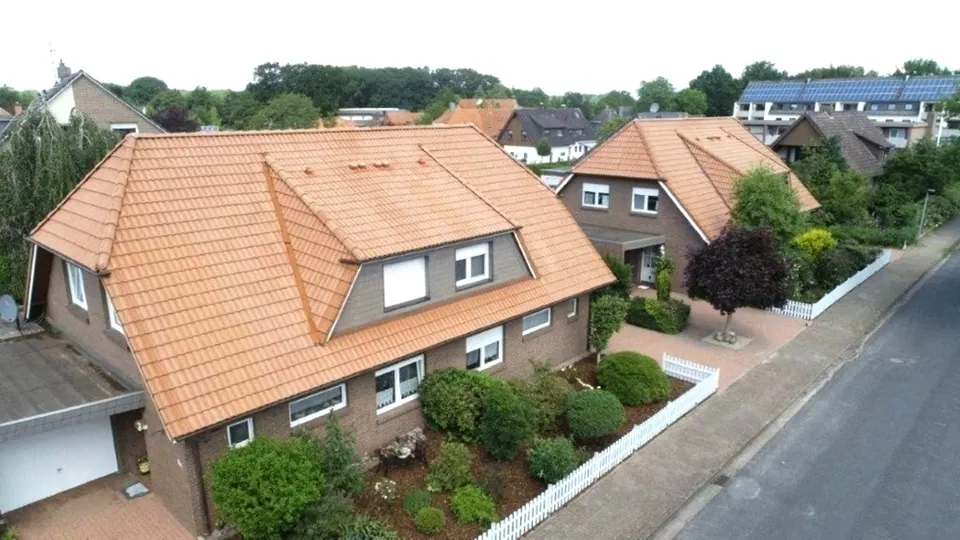 Attraktives Doppelhaus in gefragter Lage von Bad Zwischenahn