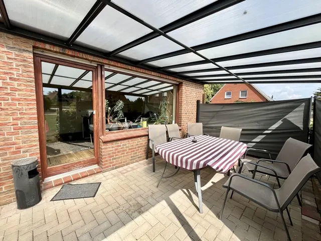 überdachte Terrasse