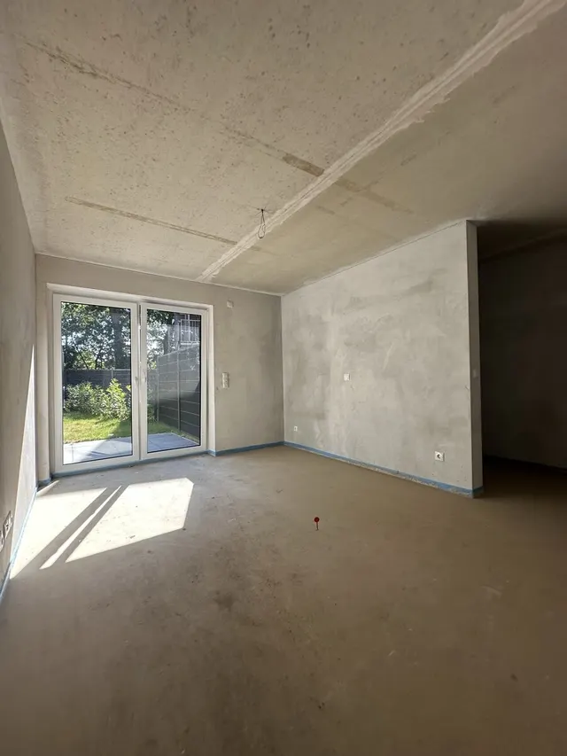 Schlafzimmer mit Garderobe