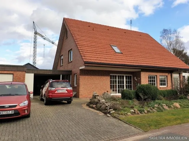 Provisionsfrei! Familienglück pur– großzügiges Ein-/Zweifamilienhaus mit Wintergarten in Lähden