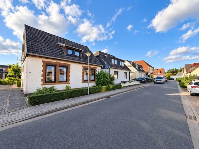 Straßenansicht