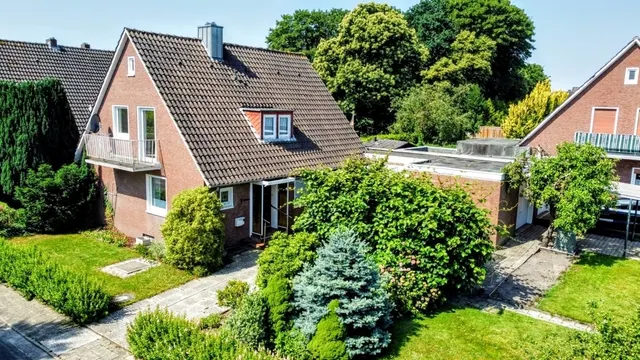 Raum für Ihre Ideen! Einfamilienhaus mit Potenzial!
