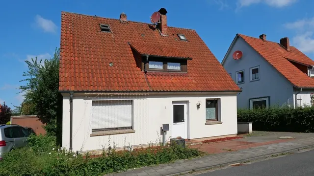 V1649 Aussenbild neu