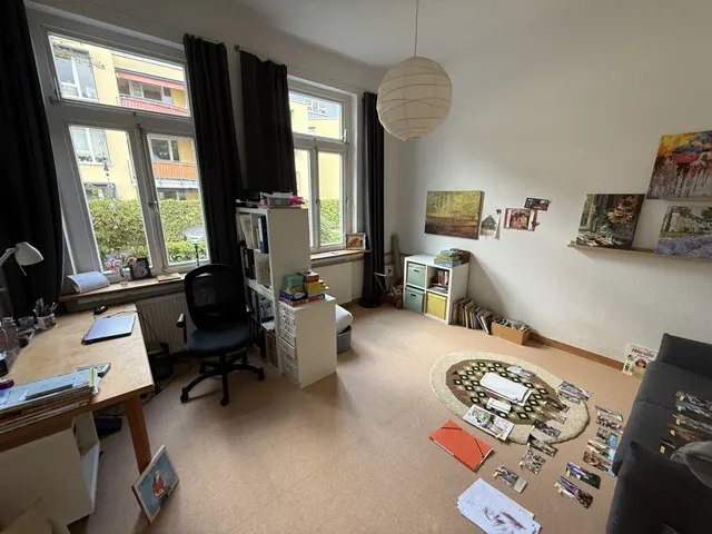Büro EG