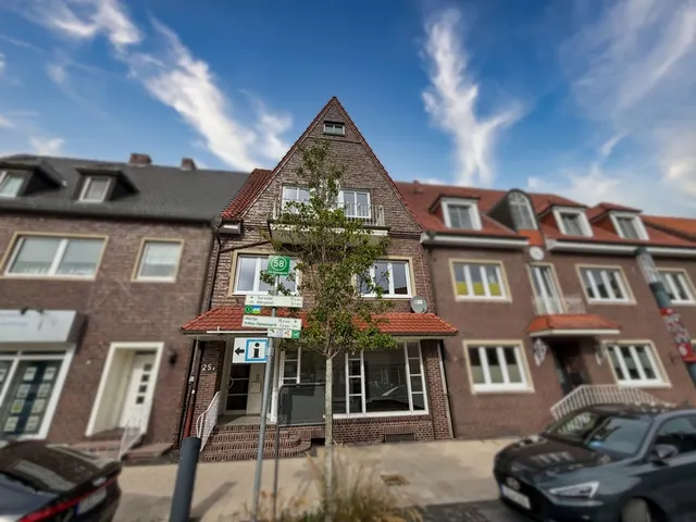 Zentral wohnen – Dachgeschosswohnung direkt am Marktplatz!