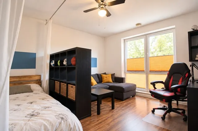 Schlafzimmer 2
